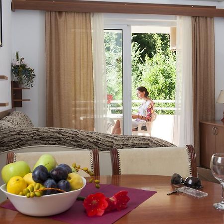 Hotel Htp Velika Plaza Ulcinj Habitación foto