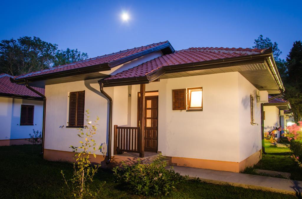 Hotel Htp Velika Plaza Ulcinj Habitación foto