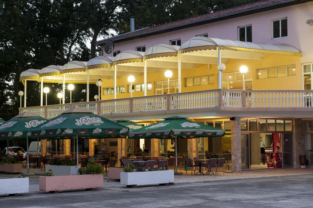 Hotel Htp Velika Plaza Ulcinj Habitación foto
