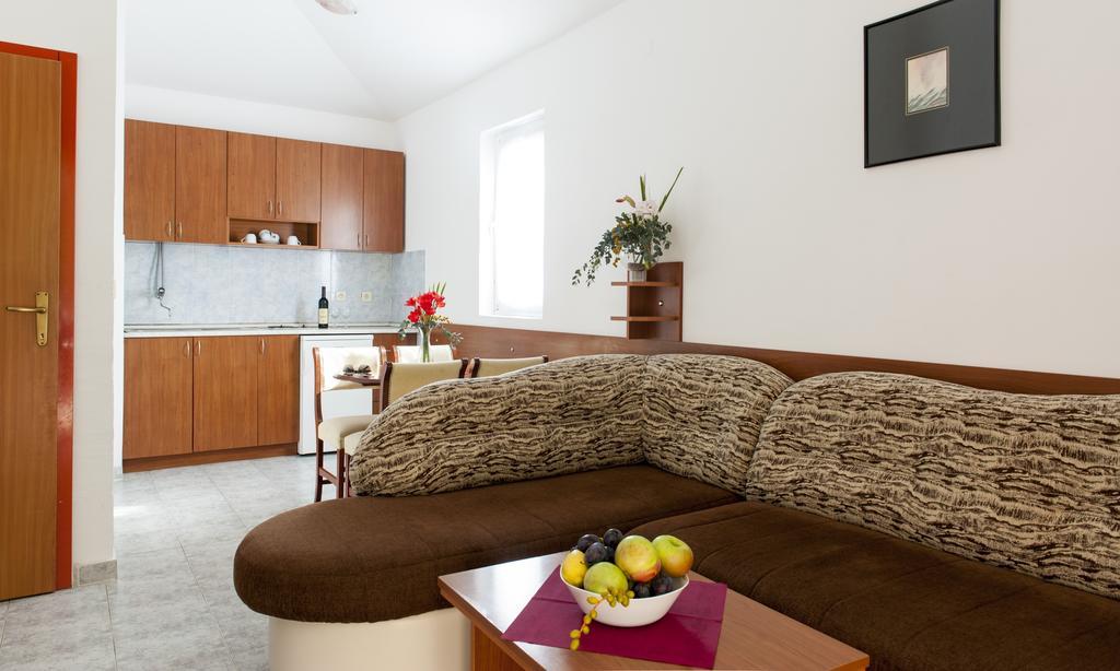 Hotel Htp Velika Plaza Ulcinj Habitación foto